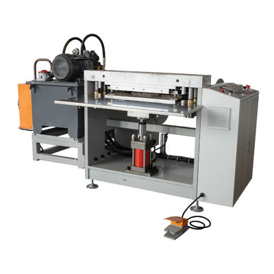 Machine de presse à lame de scie semi-automatique à grande vitesse pour la ligne de production de feuille d'aluminium