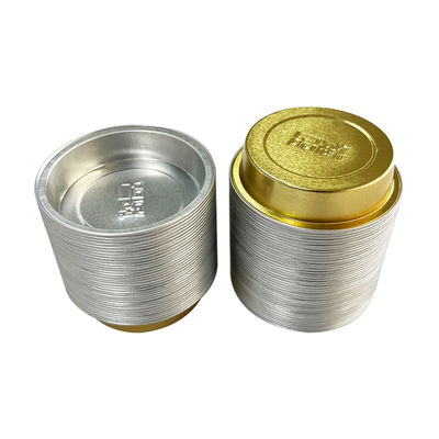 Les commandes personnalisées sont acceptées pour les petits plateaux de cuisson et les tasses en feuille d'aluminium recouvertes de couleur