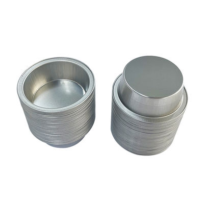 Les commandes personnalisées sont acceptées pour les petits plateaux de cuisson et les tasses en feuille d'aluminium recouvertes de couleur