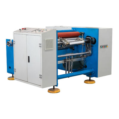 Machine d'emboutissage de coupe en rouleau de film d'aluminium ménager avec une puissance de 3 kW et une bonne
